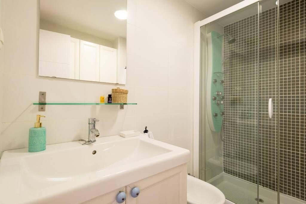 Ferienwohnung Tgh/ Malaga Centro Con Parking Exterior foto